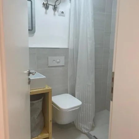 Apartman Grand-park + Parking Spot Tirana