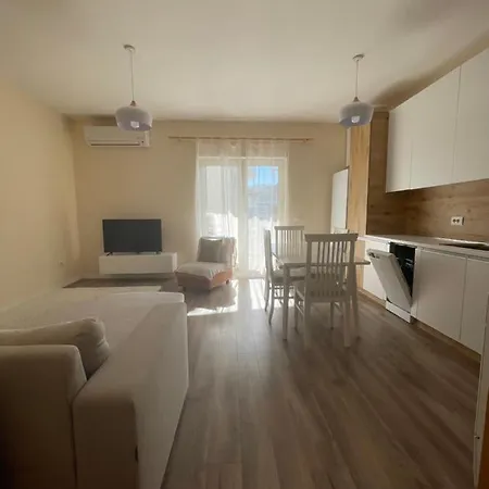 Apartman Grand-park + Parking Spot *